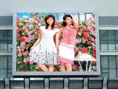 社区LED显示屏安装P8户外全彩LED显示屏